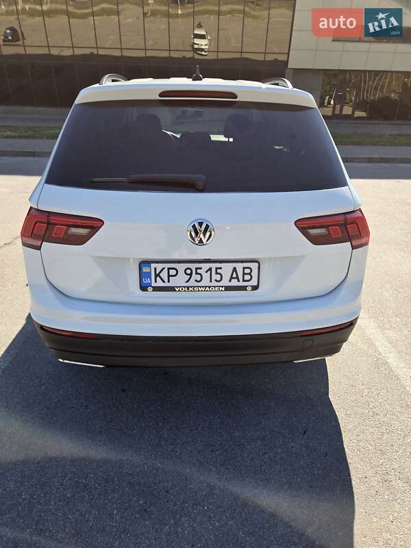 Внедорожник / Кроссовер Volkswagen Tiguan 2021 в Запорожье