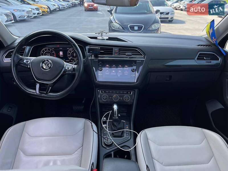 Позашляховик / Кросовер Volkswagen Tiguan 2018 в Львові