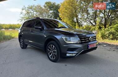 Позашляховик / Кросовер Volkswagen Tiguan 2018 в Дніпрі