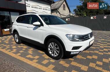 Внедорожник / Кроссовер Volkswagen Tiguan 2019 в Львове