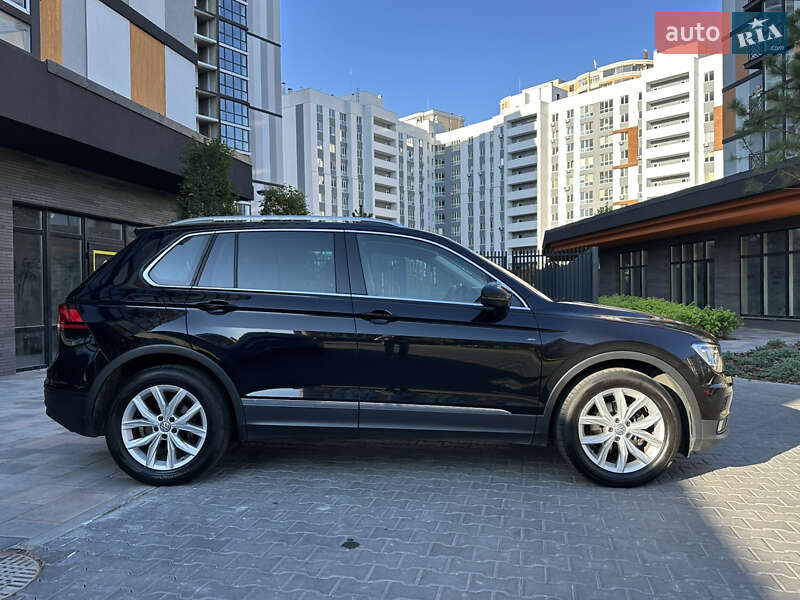 Внедорожник / Кроссовер Volkswagen Tiguan 2018 в Киеве