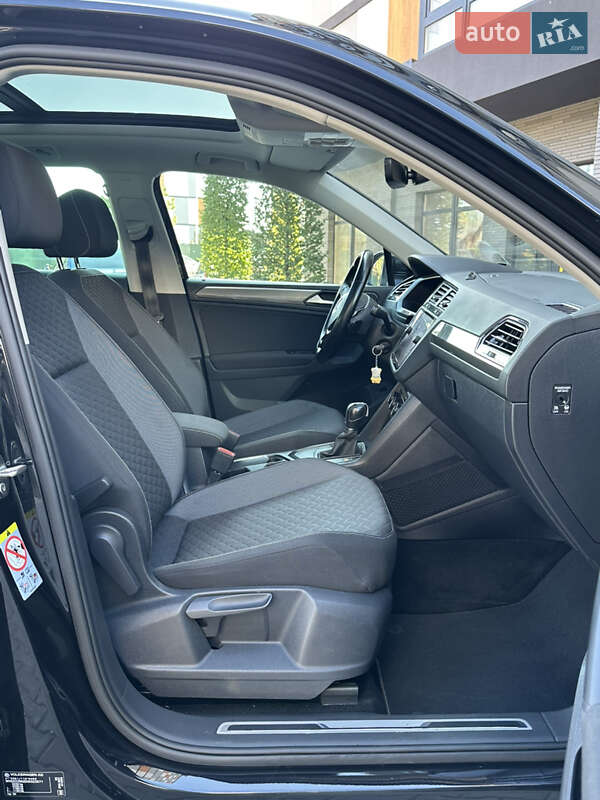 Внедорожник / Кроссовер Volkswagen Tiguan 2018 в Киеве