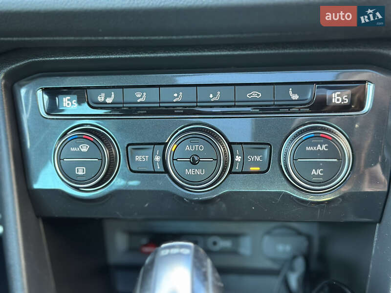 Внедорожник / Кроссовер Volkswagen Tiguan 2018 в Киеве