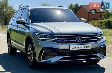 Внедорожник / Кроссовер Volkswagen Tiguan 2021 в Днепре
