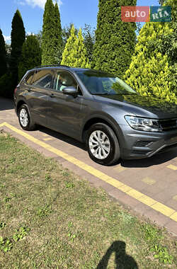 Внедорожник / Кроссовер Volkswagen Tiguan 2020 в Яворове