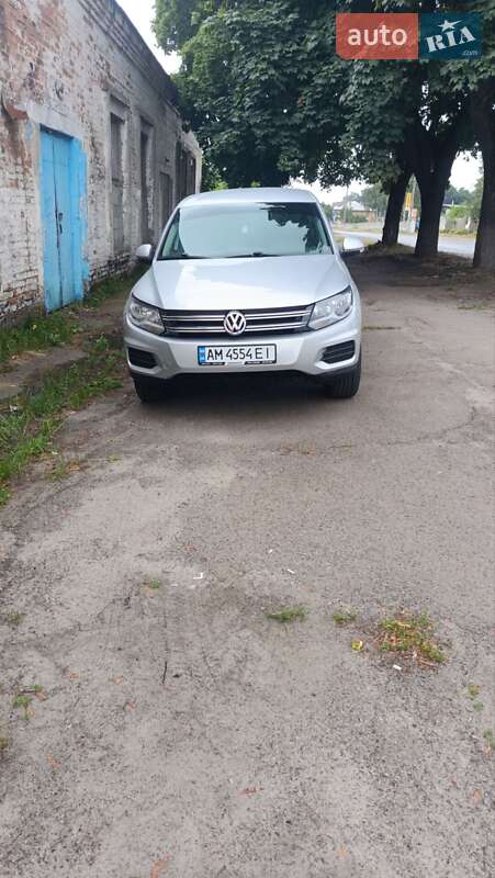 Внедорожник / Кроссовер Volkswagen Tiguan 2017 в Малине