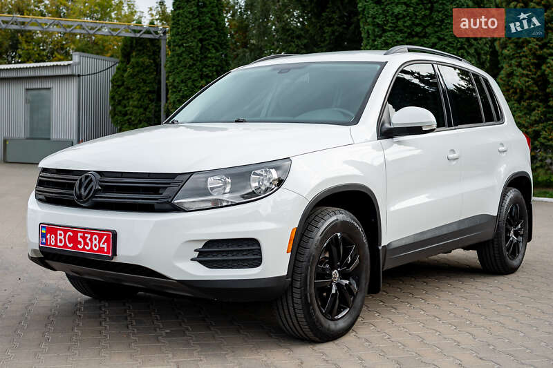 Внедорожник / Кроссовер Volkswagen Tiguan 2016 в Киеве