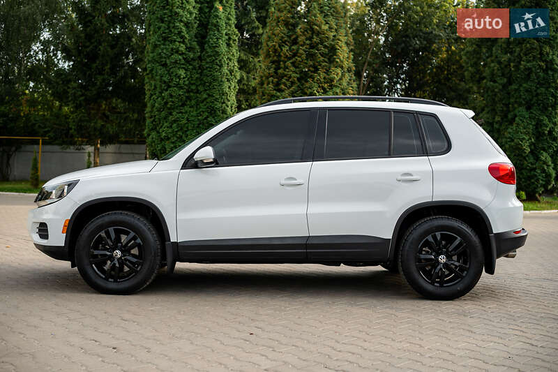 Внедорожник / Кроссовер Volkswagen Tiguan 2016 в Киеве