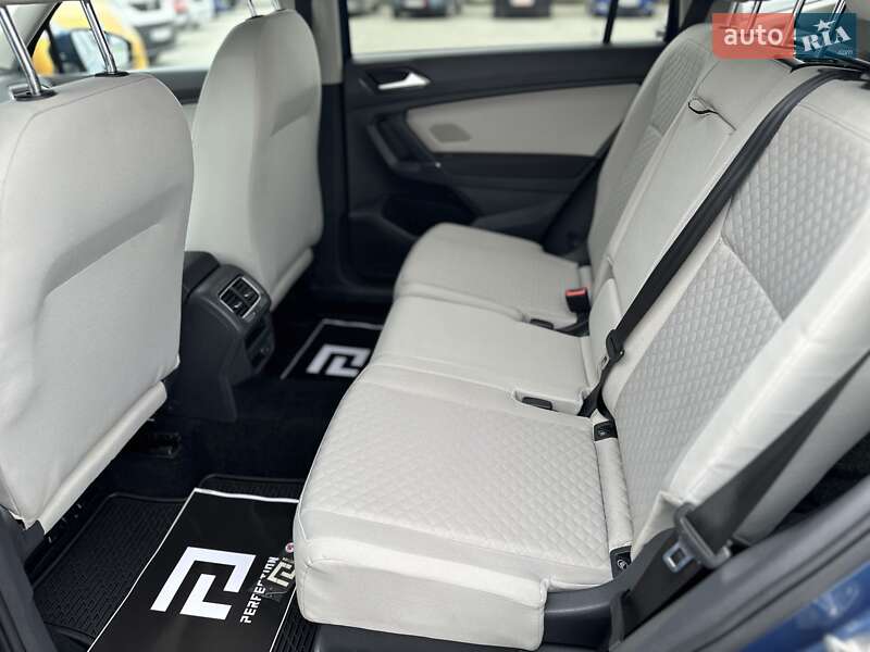 Внедорожник / Кроссовер Volkswagen Tiguan 2018 в Черновцах