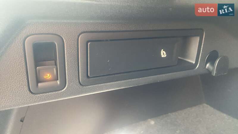 Внедорожник / Кроссовер Volkswagen Tiguan 2017 в Львове фото 3 Внедорожник / Кроссовер Volkswagen Tiguan 2017 в Львове