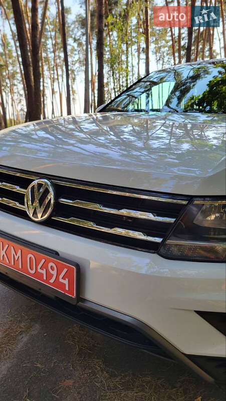 Внедорожник / Кроссовер Volkswagen Tiguan 2018 в Киеве