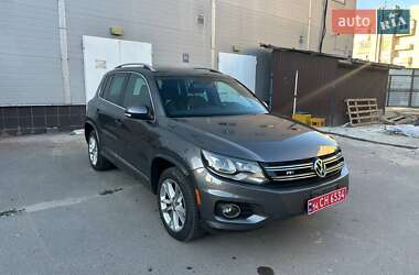 Позашляховик / Кросовер Volkswagen Tiguan 2015 в Львові
