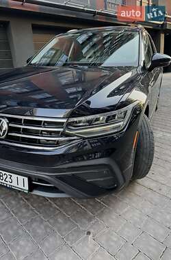 Позашляховик / Кросовер Volkswagen Tiguan 2023 в Івано-Франківську