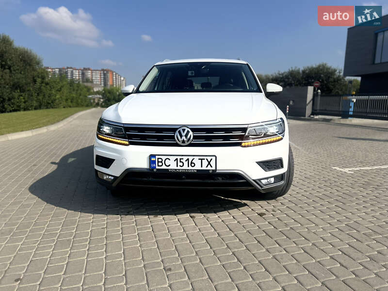 Внедорожник / Кроссовер Volkswagen Tiguan 2018 в Львове