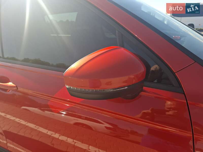 Внедорожник / Кроссовер Volkswagen Tiguan 2018 в Шепетовке