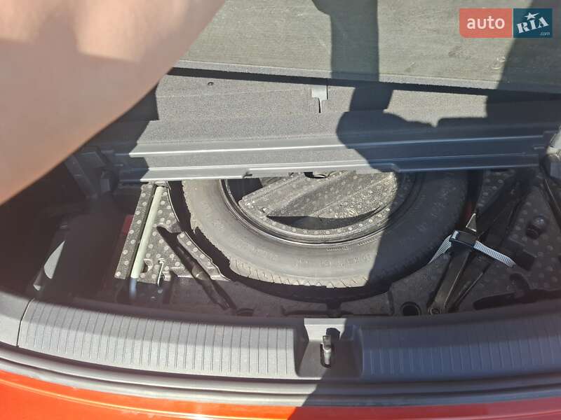 Внедорожник / Кроссовер Volkswagen Tiguan 2018 в Шепетовке