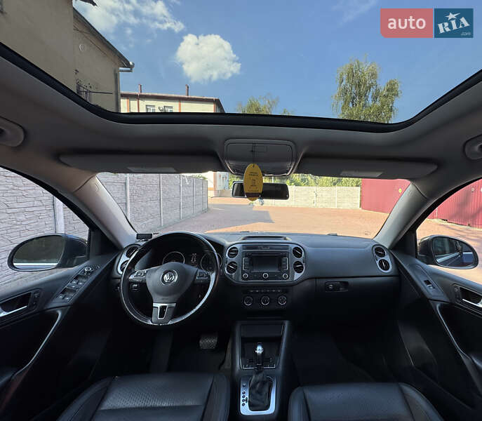 Внедорожник / Кроссовер Volkswagen Tiguan 2012 в Львове