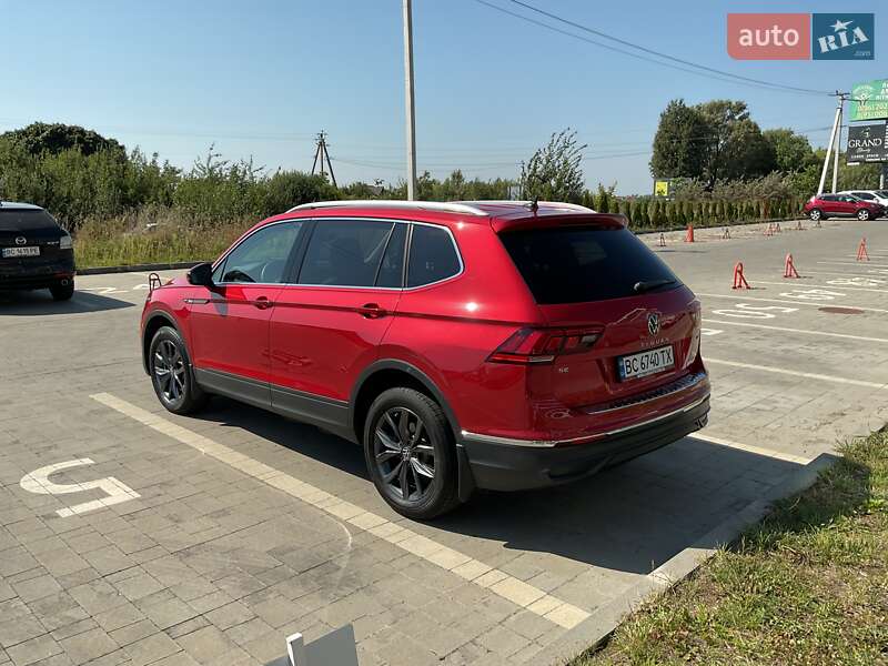 Внедорожник / Кроссовер Volkswagen Tiguan 2022 в Львове