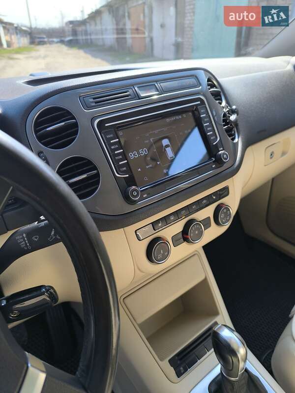 Внедорожник / Кроссовер Volkswagen Tiguan 2013 в Кривом Роге