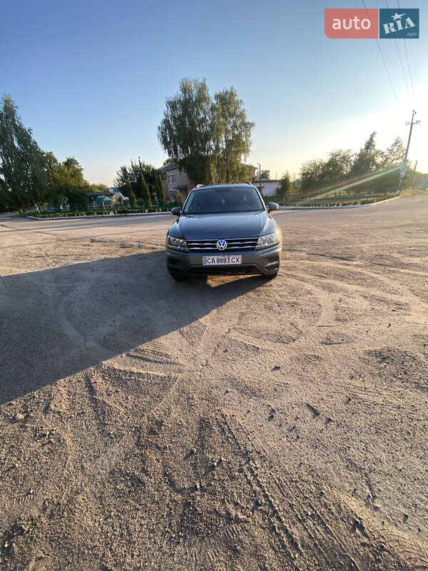 Внедорожник / Кроссовер Volkswagen Tiguan 2021 в Умани