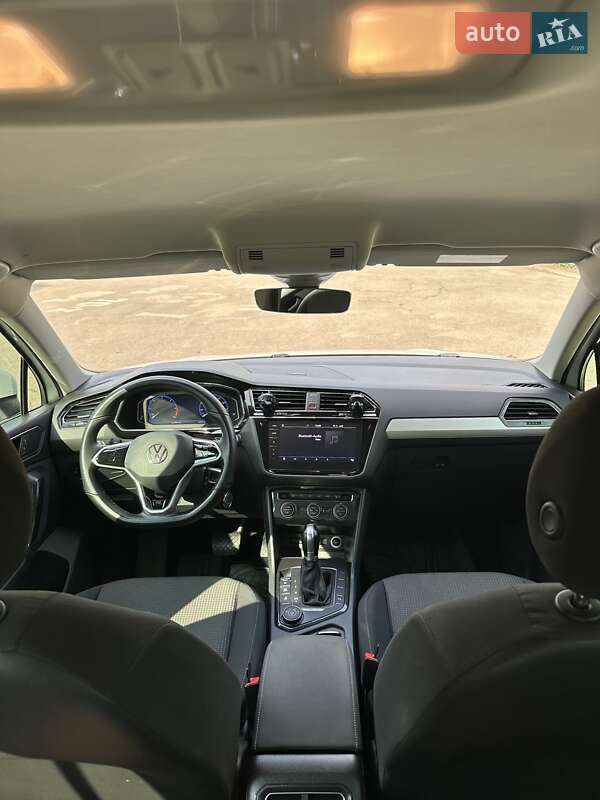 Внедорожник / Кроссовер Volkswagen Tiguan 2017 в Лозовой фото 16 Внедорожник / Кроссовер Volkswagen Tiguan 2017 в Лозовой