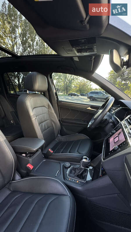 Внедорожник / Кроссовер Volkswagen Tiguan 2022 в Кривом Роге