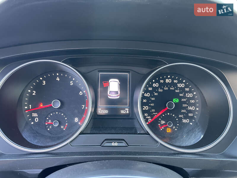 Внедорожник / Кроссовер Volkswagen Tiguan 2018 в Львове