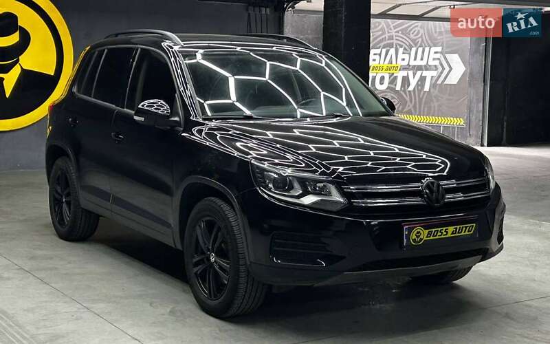 Volkswagen Tiguan 2015