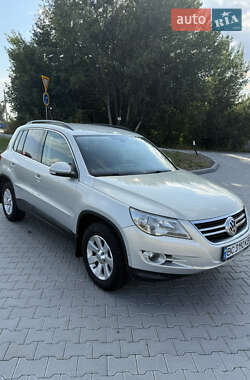 Внедорожник / Кроссовер Volkswagen Tiguan 2009 в Виннице