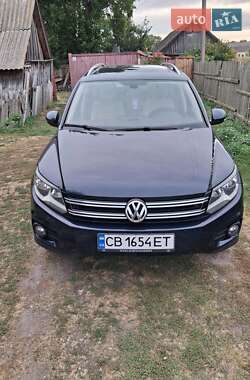 Внедорожник / Кроссовер Volkswagen Tiguan 2013 в Чернигове