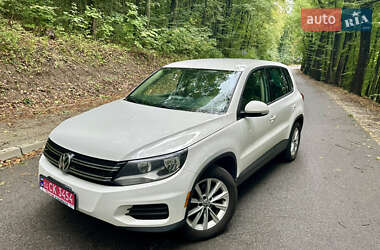 Внедорожник / Кроссовер Volkswagen Tiguan 2013 в 