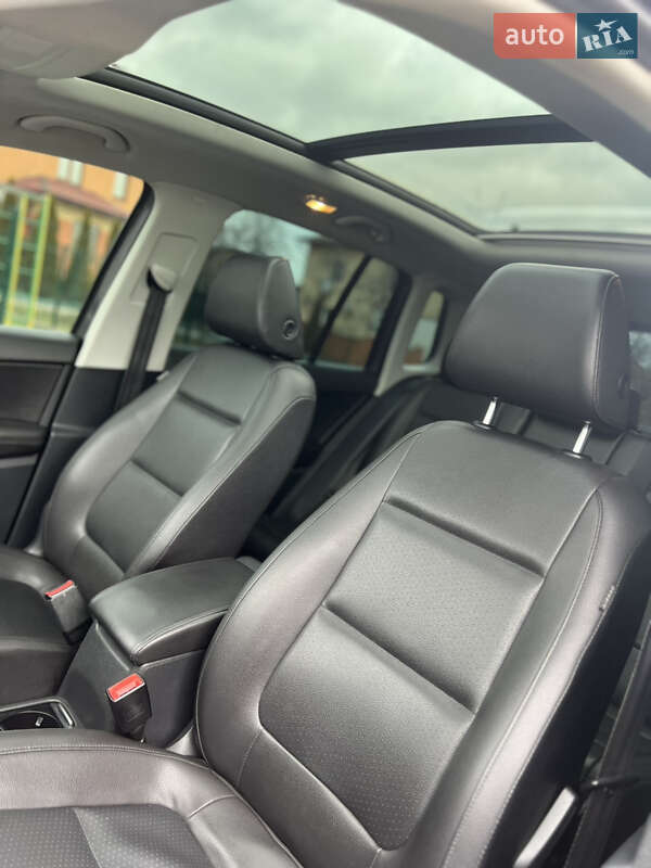 Внедорожник / Кроссовер Volkswagen Tiguan 2013 в Львове