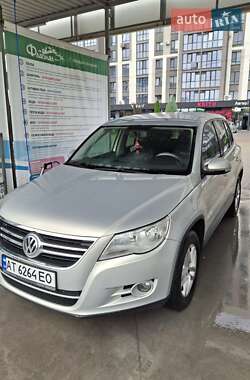 Внедорожник / Кроссовер Volkswagen Tiguan 2011 в Ивано-Франковске