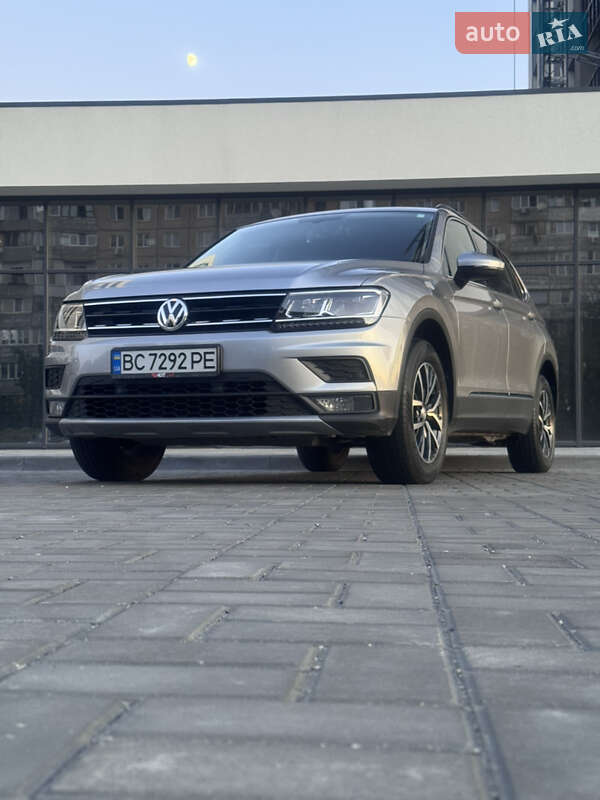 Внедорожник / Кроссовер Volkswagen Tiguan 2019 в Днепре фото 22 Внедорожник / Кроссовер Volkswagen Tiguan 2019 в Днепре