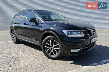 Позашляховик / Кросовер Volkswagen Tiguan 2019 в Одесі