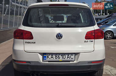 Внедорожник / Кроссовер Volkswagen Tiguan 2011 в 