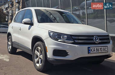 Позашляховик / Кросовер Volkswagen Tiguan 2011 в Києві
