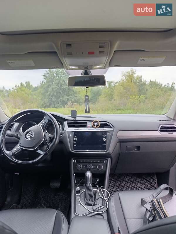 Внедорожник / Кроссовер Volkswagen Tiguan 2018 в Лановцах