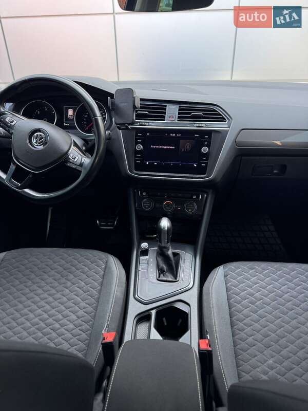 Внедорожник / Кроссовер Volkswagen Tiguan 2018 в Днепре