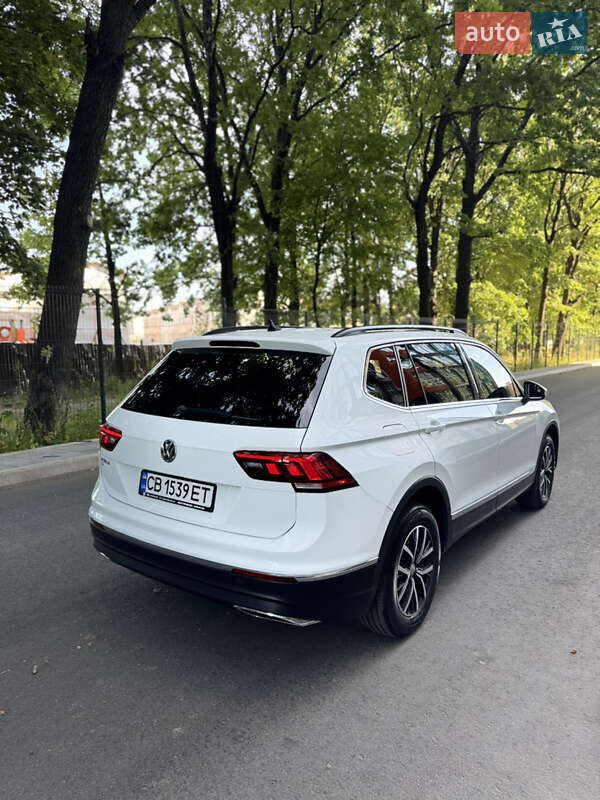 Позашляховик / Кросовер Volkswagen Tiguan 2020 в Чернігові