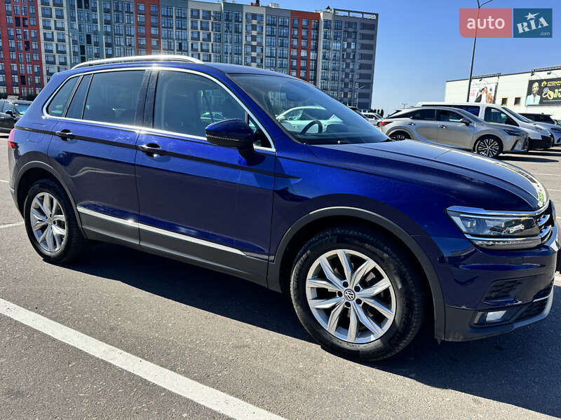 Внедорожник / Кроссовер Volkswagen Tiguan 2018 в Киеве