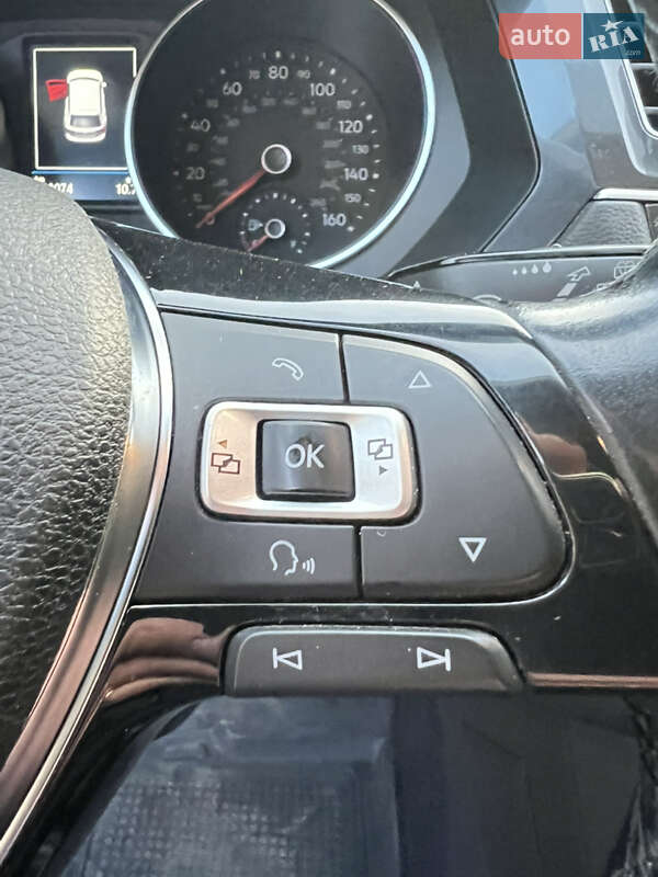 Позашляховик / Кросовер Volkswagen Tiguan 2017 в Києві