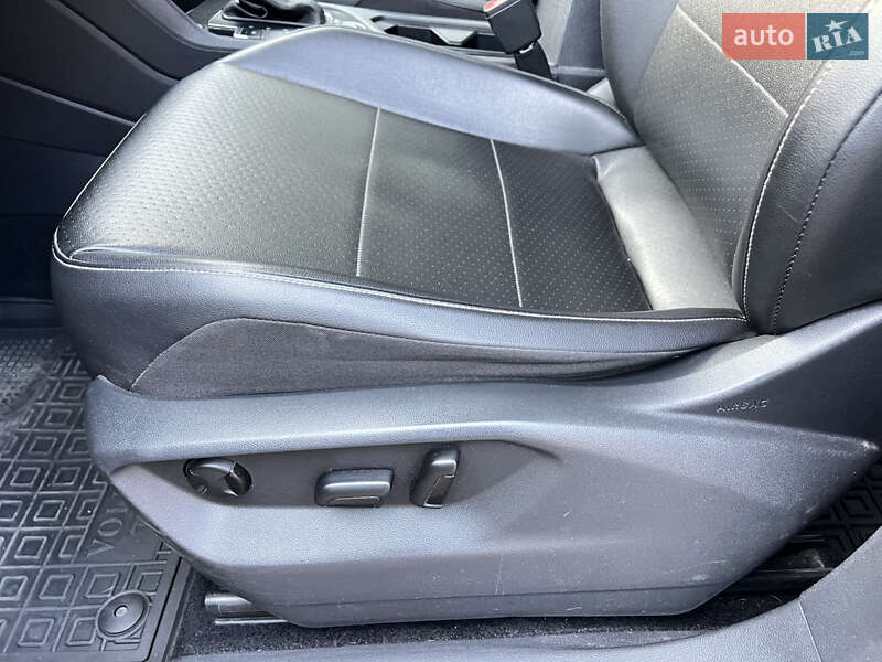 Позашляховик / Кросовер Volkswagen Tiguan 2017 в Києві