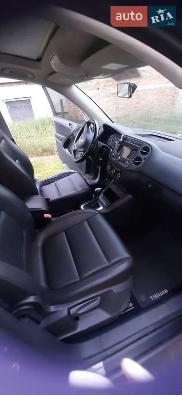 Внедорожник / Кроссовер Volkswagen Tiguan 2011 в Львове