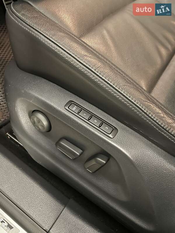 Внедорожник / Кроссовер Volkswagen Tiguan 2014 в Киеве