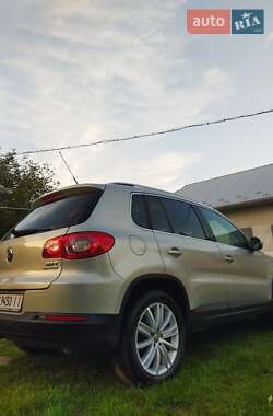 Позашляховик / Кросовер Volkswagen Tiguan 2011 в Снятині