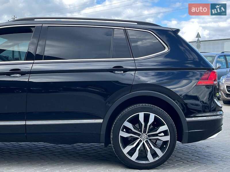 Внедорожник / Кроссовер Volkswagen Tiguan 2020 в Львове