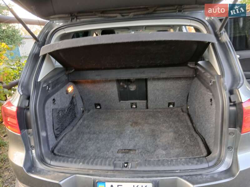 Внедорожник / Кроссовер Volkswagen Tiguan 2014 в Павлограде фото 28 Внедорожник / Кроссовер Volkswagen Tiguan 2014 в Павлограде