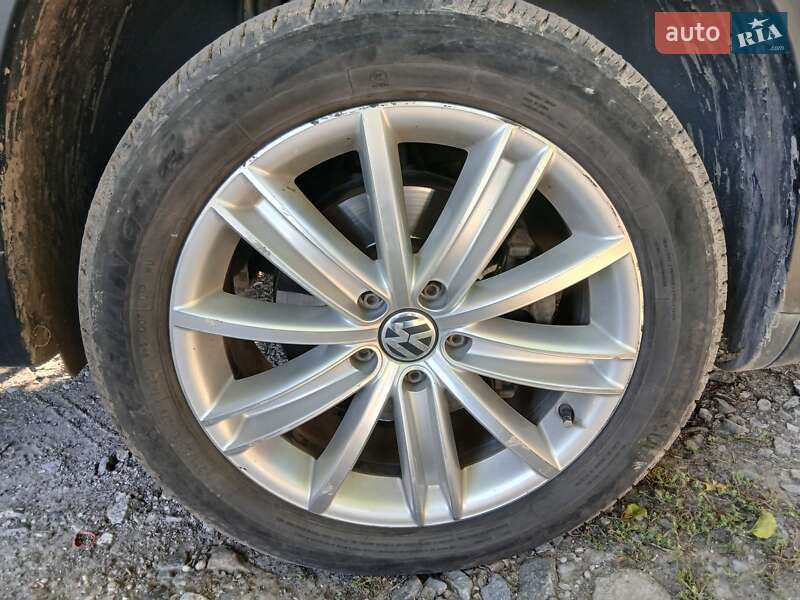 Внедорожник / Кроссовер Volkswagen Tiguan 2014 в Павлограде фото 33 Внедорожник / Кроссовер Volkswagen Tiguan 2014 в Павлограде