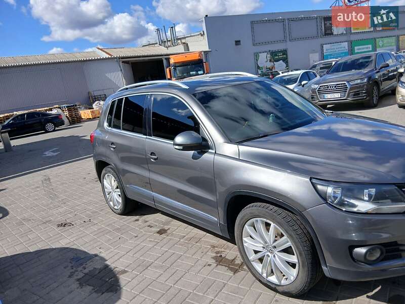 Внедорожник / Кроссовер Volkswagen Tiguan 2014 в Павлограде фото 47 Внедорожник / Кроссовер Volkswagen Tiguan 2014 в Павлограде
